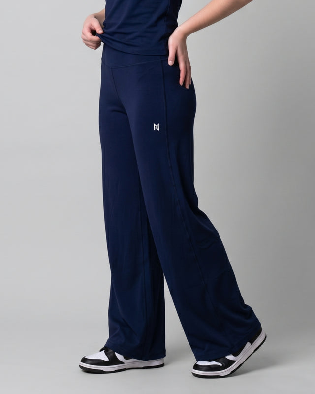 NOMAD Ease Legging Navy