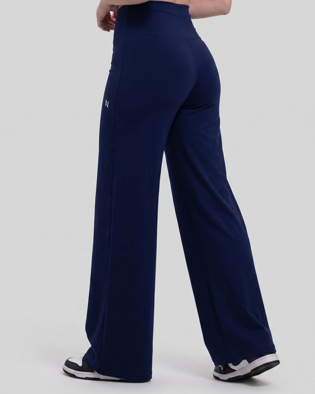 NOMAD Ease Legging Navy