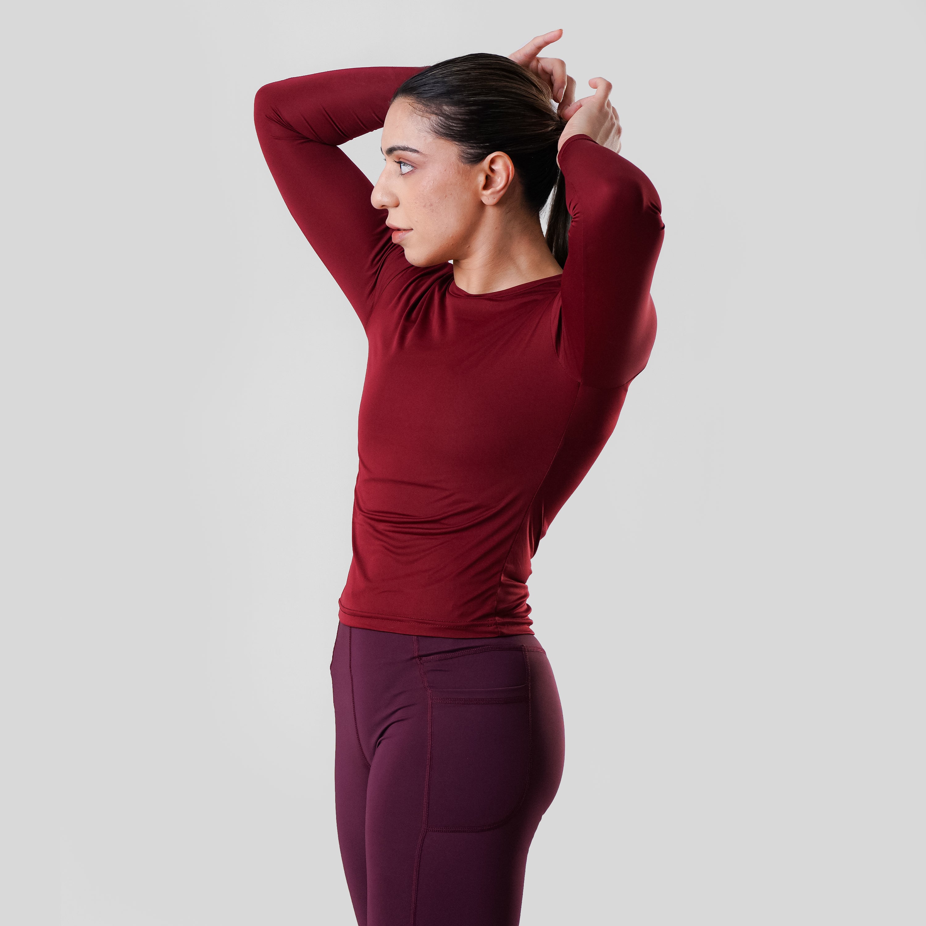 NOMAD WOMEN'S FULL SLEEVE COMPRESSION TEE