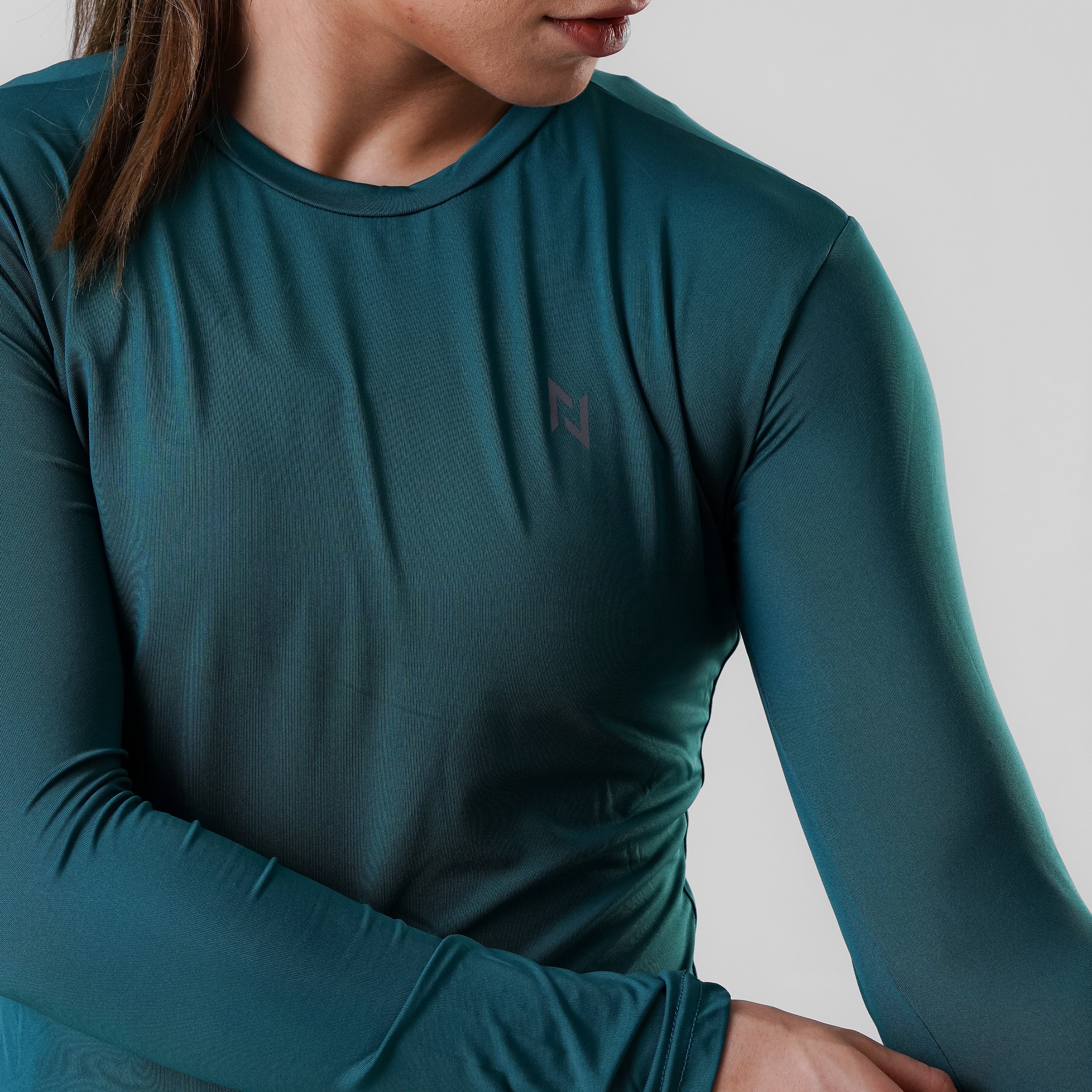 NOMAD WOMEN'S FULL SLEEVE COMPRESSION TEE