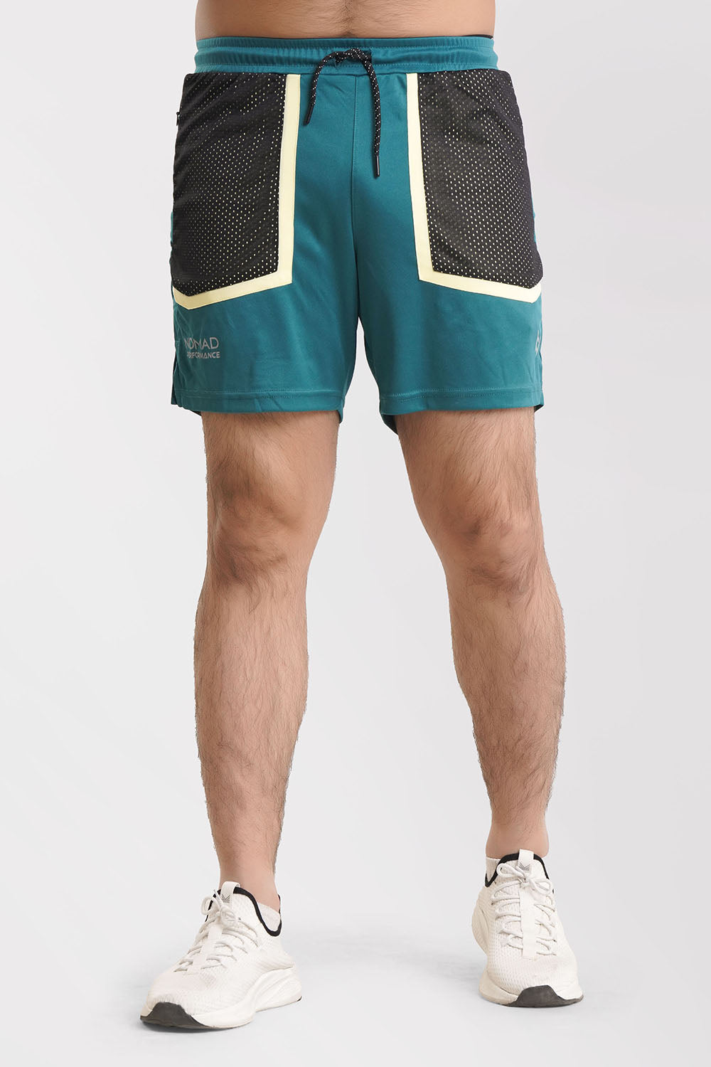 PERFORMANCE MESH SHORT