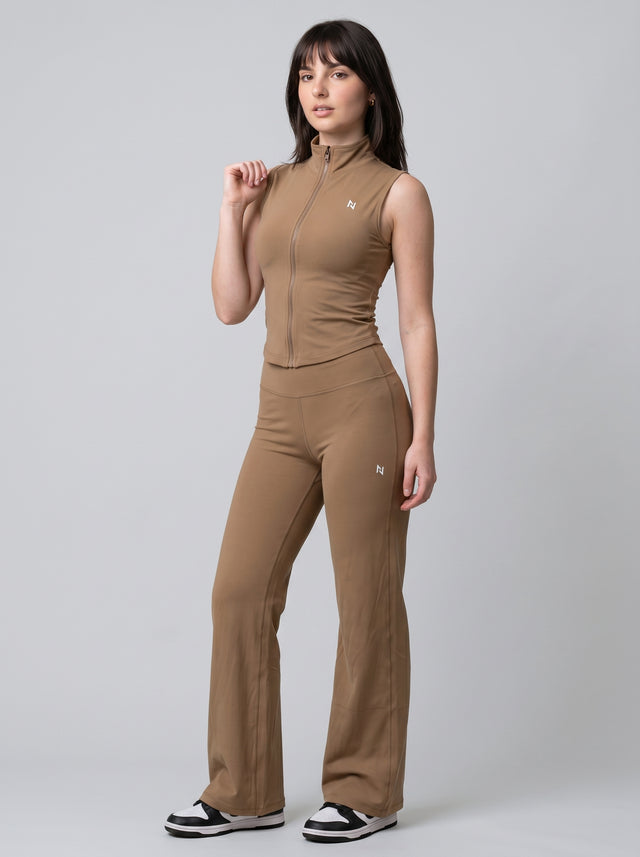 AEROSKIN SLEEVELESS COMPRESSION JACKET CAMEL BROWN