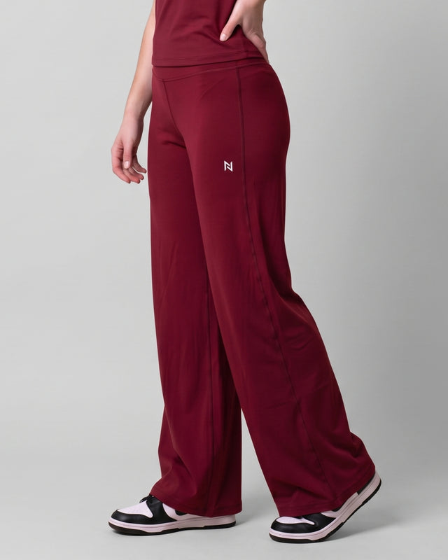 NOMAD Ease Legging Maroon