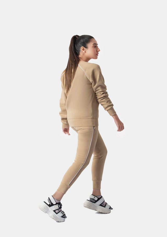 BEIGE WATER REPELLENT SWEATSHIRT - Nomad Apparel